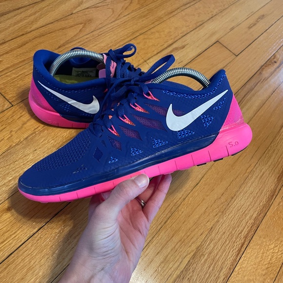 Nike Shoes - Nike Free 5.0 Womens Size 10 Running Shoe Blue Pink Barefoot